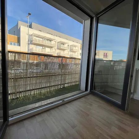 Apartment Equipe, Fonctionnel Avec Parking Privatif