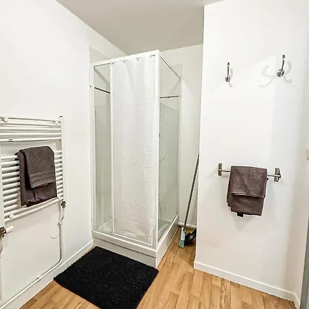 Equipe, Fonctionnel Avec Parking Privatif