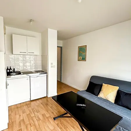 Equipe, Fonctionnel Avec Parking Privatif Apartment *