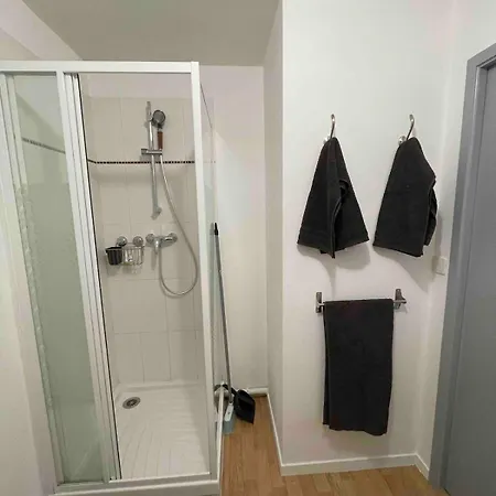 Equipe, Fonctionnel Avec Parking Privatif